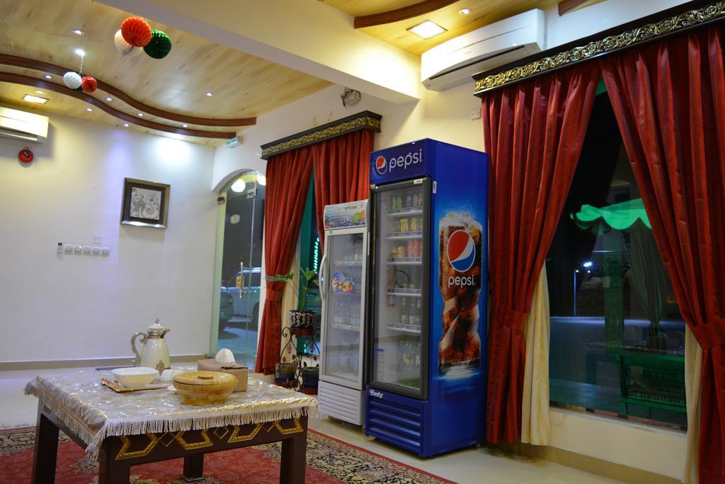 Al Karam Hotel Apartment Nizwa Exteriör bild